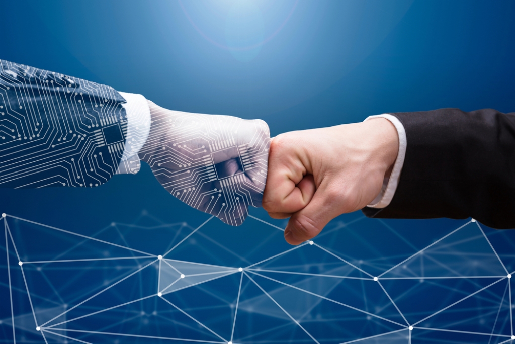 The Role of Technology in Enhancing the Coaching Experience